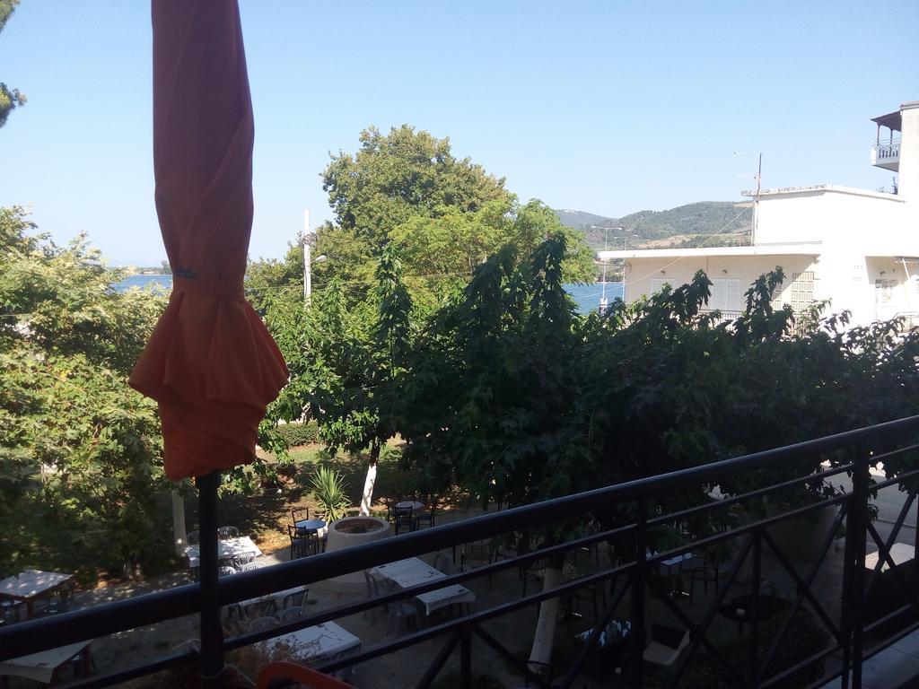 Anastasia - Efthimios Apartments Agios Konstantinos  エクステリア 写真