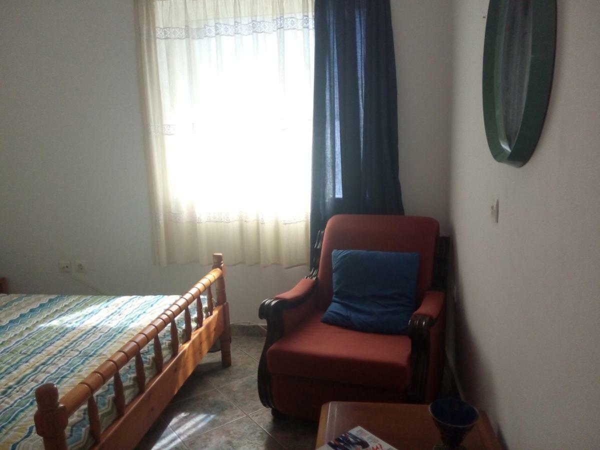 Anastasia - Efthimios Apartments Agios Konstantinos  エクステリア 写真